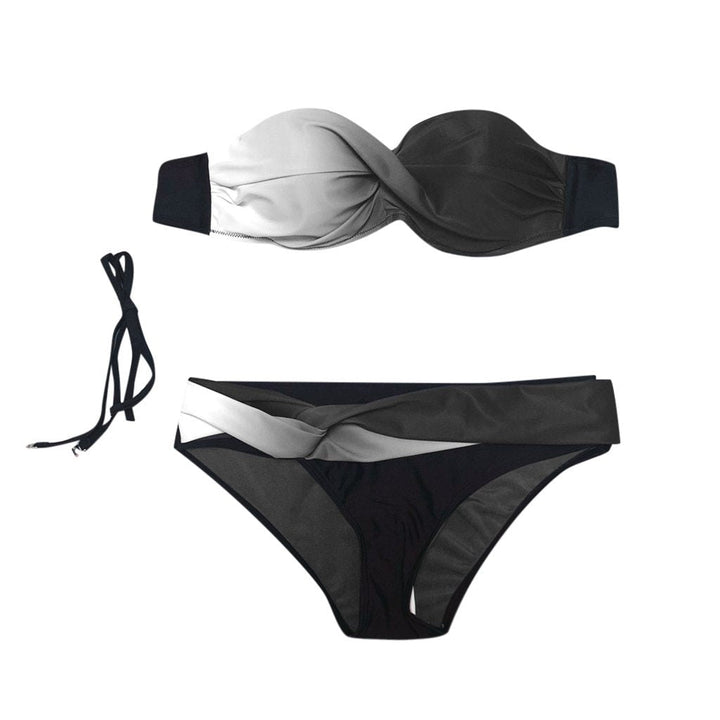 Damskie bikini dwuczęściowe z modnym wzorem, idealne na urlop i letnie dni na plaży.