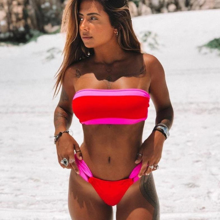 Damski dwuczęściowy strój kąpielowy bikini z modnym topem, idealny na plażę i lato.
