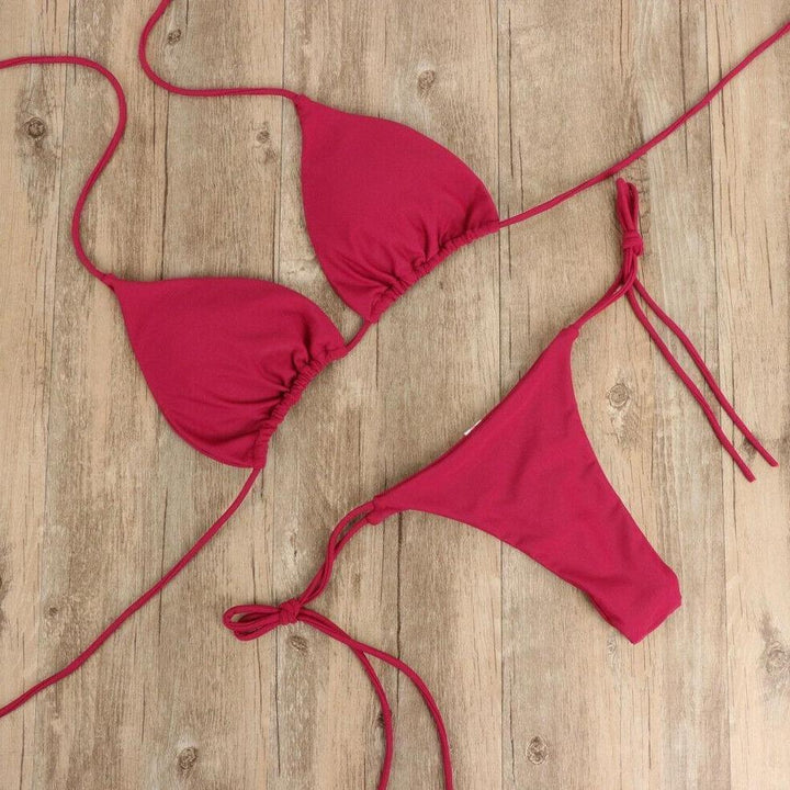 Ultra-seksowne damskie mikro bikini dwuczęściowe, strój kąpielowy na plażę i gorące dni.