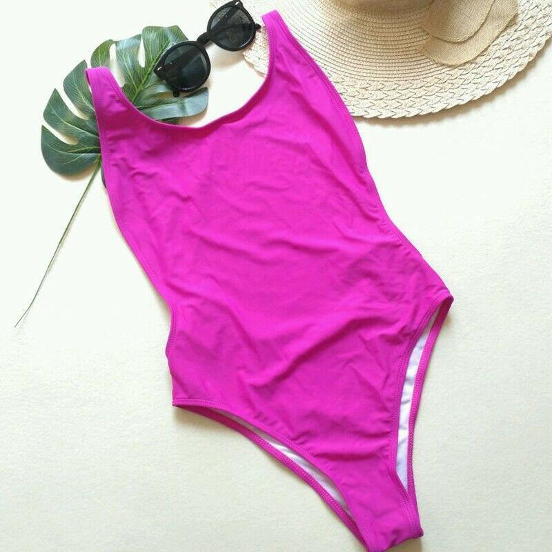 Seksowny damski monokini neonowy z głębokim dekoltem i odkrytymi plecami, idealny na lato.