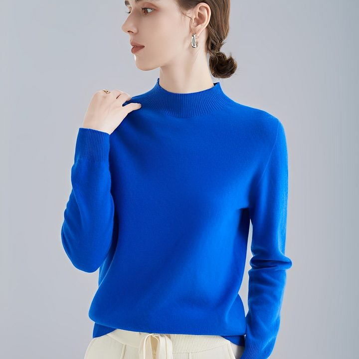 Damski sweter z golfem. Komfortowa odzież na jesień i zimę. Elegancki, klasyczny i wygodny styl.