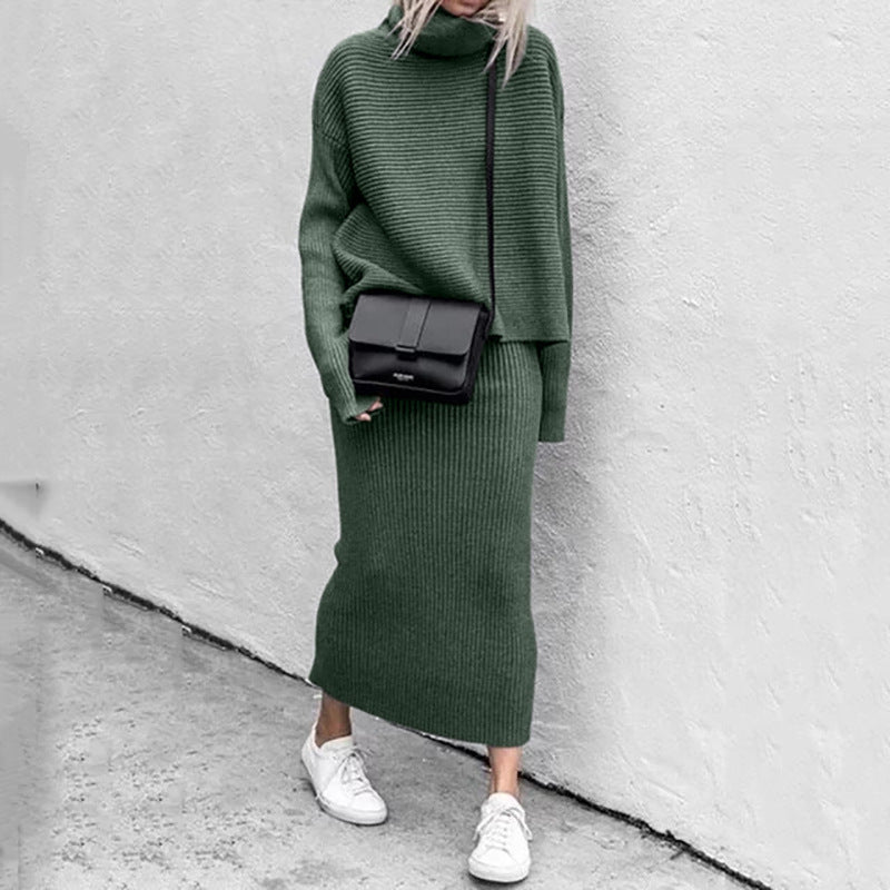 Stylowy komplet damski: sweter oversize i prążkowana spódnica midi. Uniwersalny zestaw damski, elegancki i wygodny.