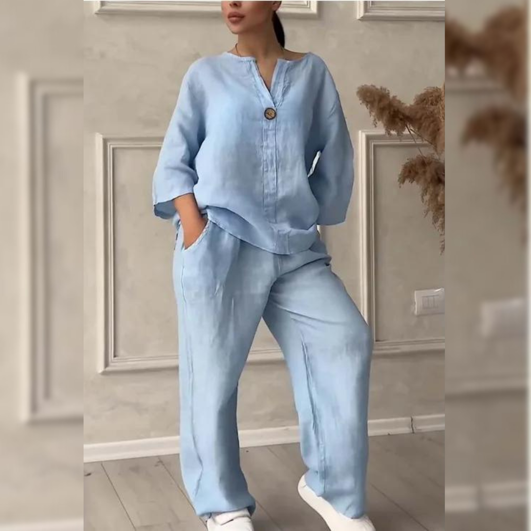 Stylowy damski bawełniany komplet letni: koszula oversize i szerokie spodnie. Casualowa elegancja.