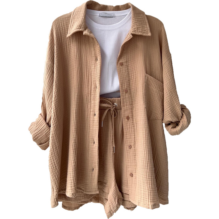 Dwuczęściowy komplet damski: Luźna koszula z krótkim rękawem i szorty, modna odzież codzienna na lato.