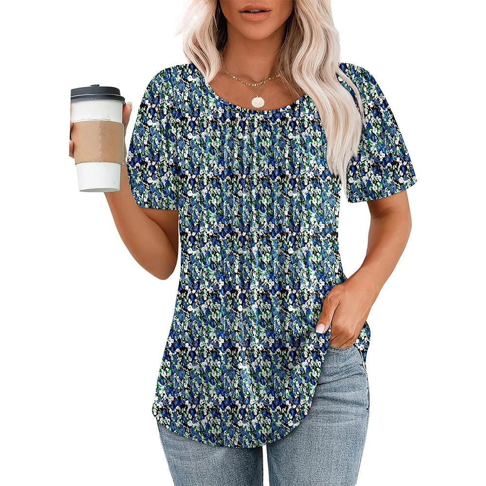 Wygodny damski t-shirt plisowany, krótki rękaw, okrągły dekolt. Bluzka do biura lub na spotkania.