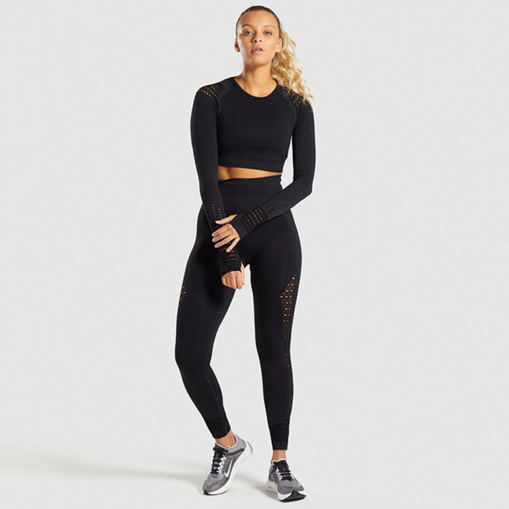 Damski sportowy top z długim rękawem, idealny na trening i fitness, zapewniający komfort i swobodę ruchu.