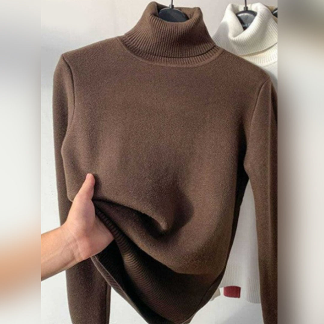 Damski sweter Talulla z golfem. Podkreślający styl i elegancję, idealny do wielu zimowych i jesiennych zestawów.