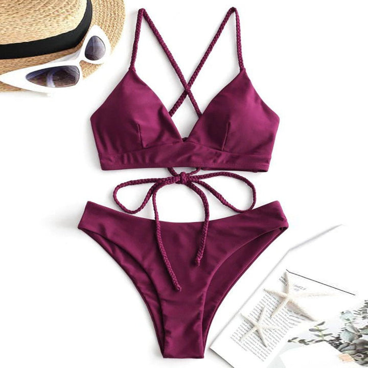 Kolorowe damskie bikini na lato, dwuczęściowy strój kąpielowy z regulowanymi ramiączkami i modnym designem.