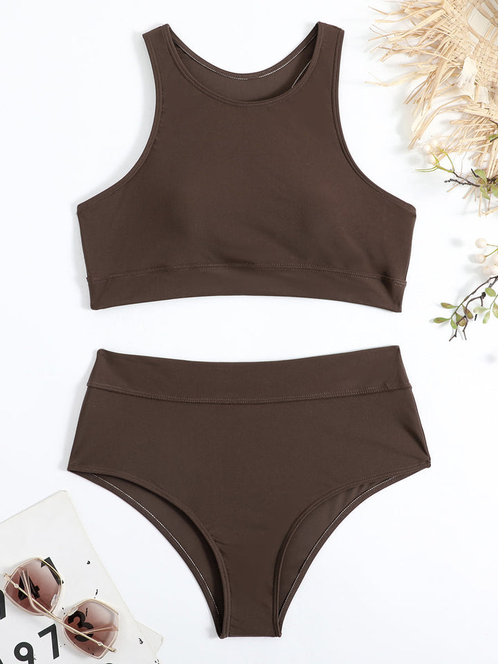 Sportowy kostium kąpielowy damski, szybkoschnące bikini do aktywności na plaży.