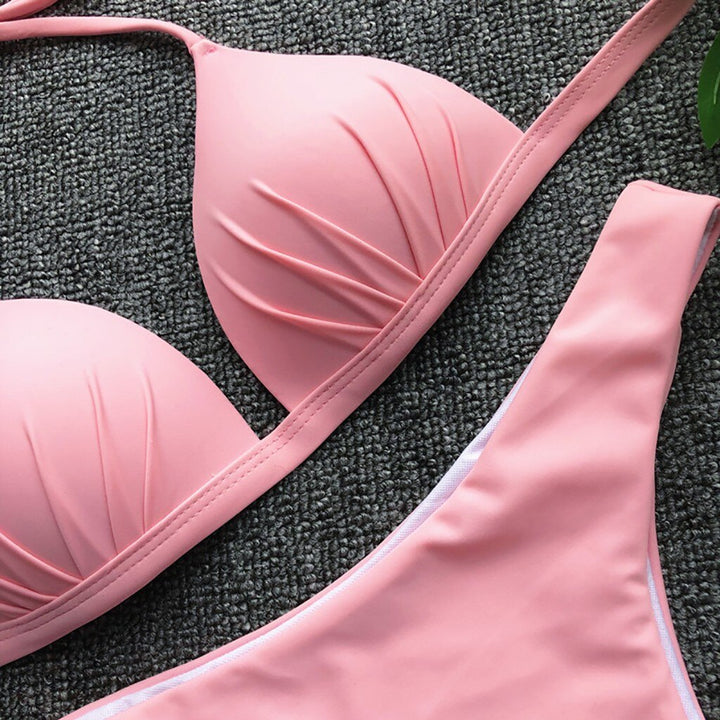 Stylowy dwuczęściowy strój kąpielowy damski, bikini z wiązaniem, idealny na basen lub plażę.