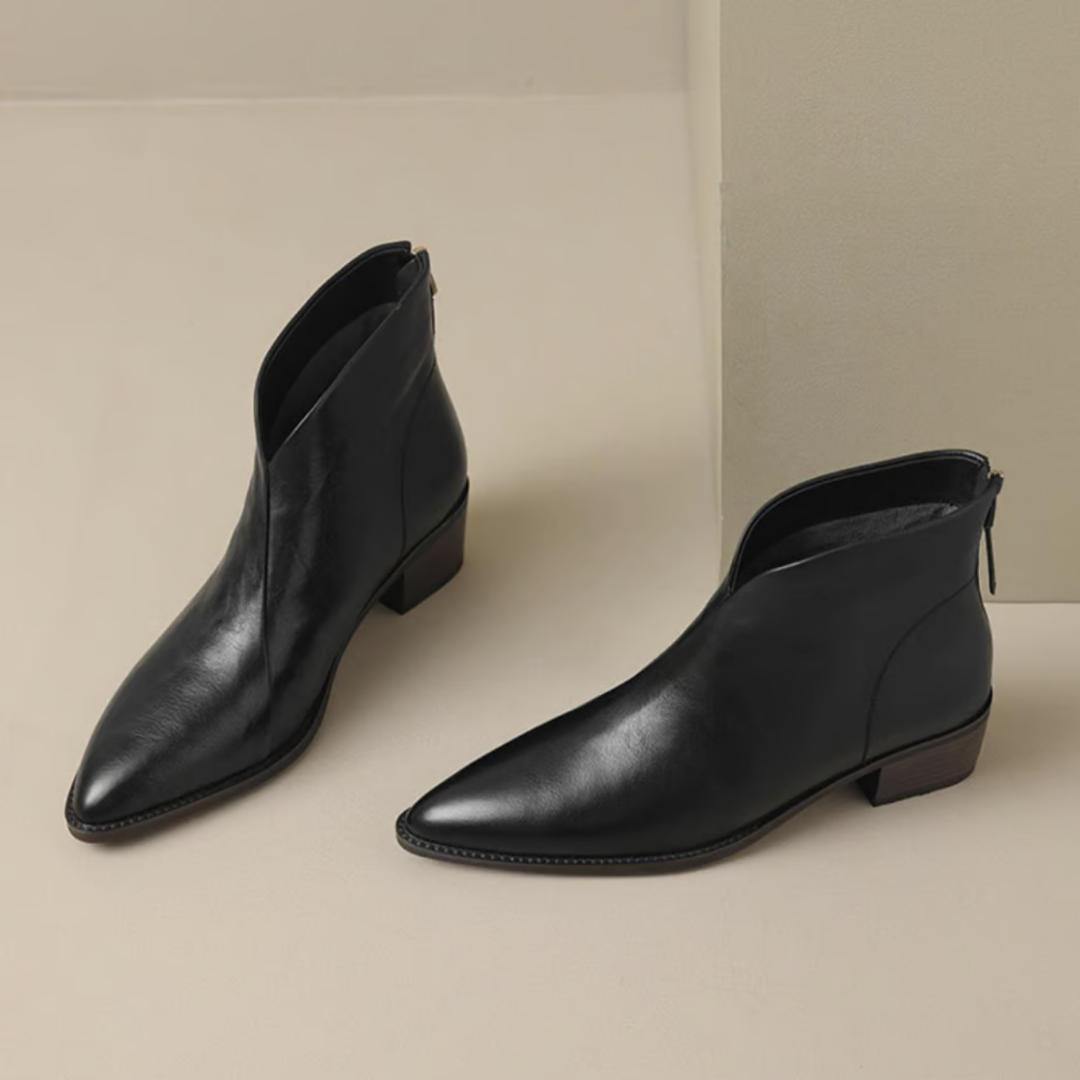 Damskie botki na niskim obcasie, klasyczne i eleganckie. Idealne obuwie na jesień i zimę.