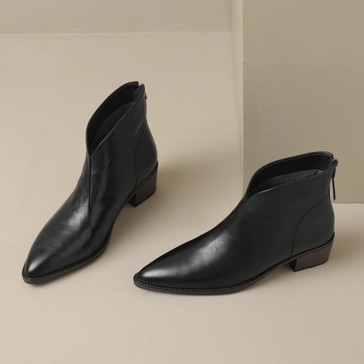 Damskie botki na niskim obcasie, klasyczne i eleganckie. Idealne obuwie na jesień i zimę.