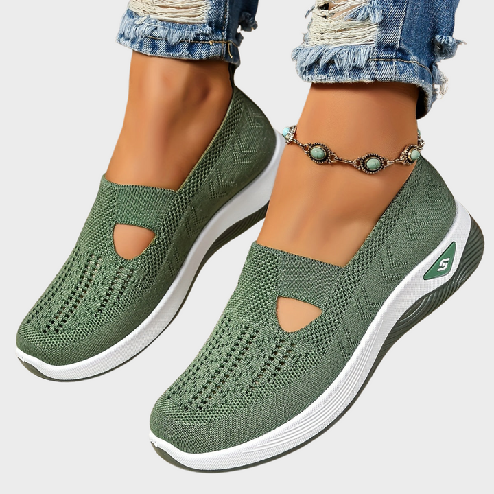 Damskie buty sportowe wsuwane, ortopedyczne i oddychające. Zapewniają komfort i wsparcie stopy na co dzień.