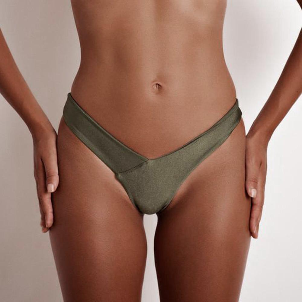 Modne damskie brazylijskie figi bikini, asymetryczny krój. Strój kąpielowy premium.