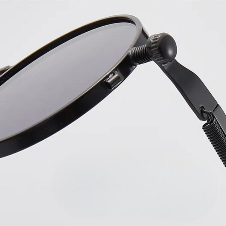 Stylowe damskie okulary przeciwsłoneczne, doskonałe akcesorium na lato, zapewniające komfort, ochronę i modny wygląd.