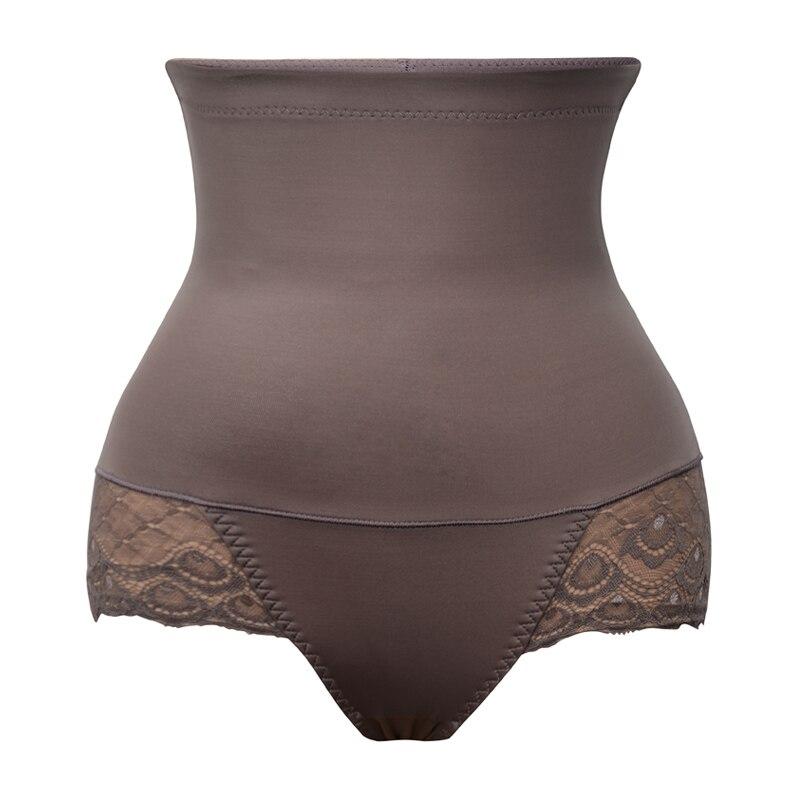 Majtki modelujące z elegancką koronką. Wyszczuplająca bielizna z wysokim stanem dla perfekcyjnego modelowania sylwetki.