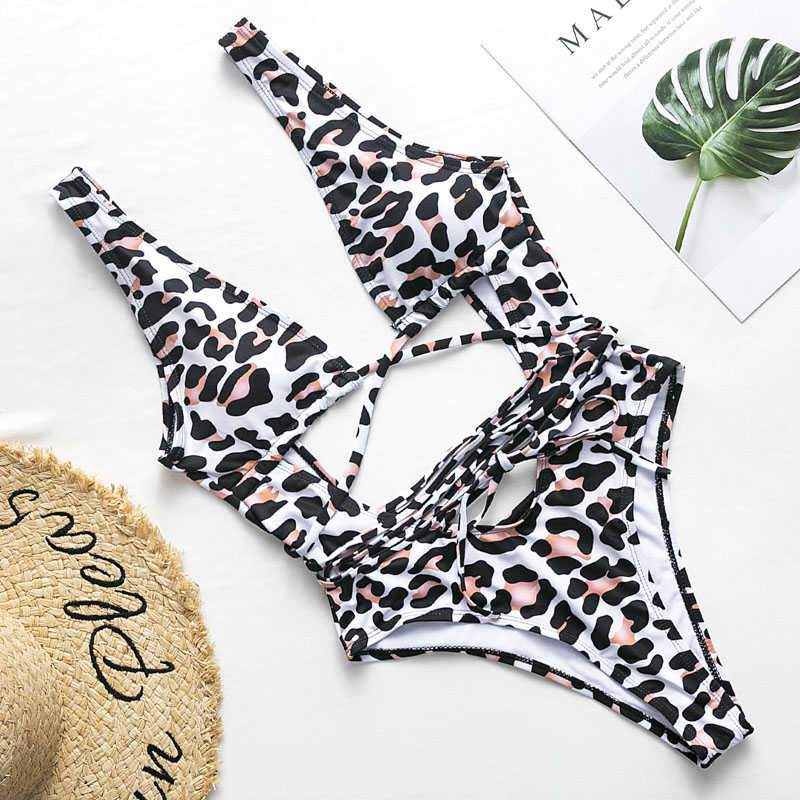 Modne damskie monokini z wycięciami, idealne na upalne dni i wakacje. Wygodne i stylowe.