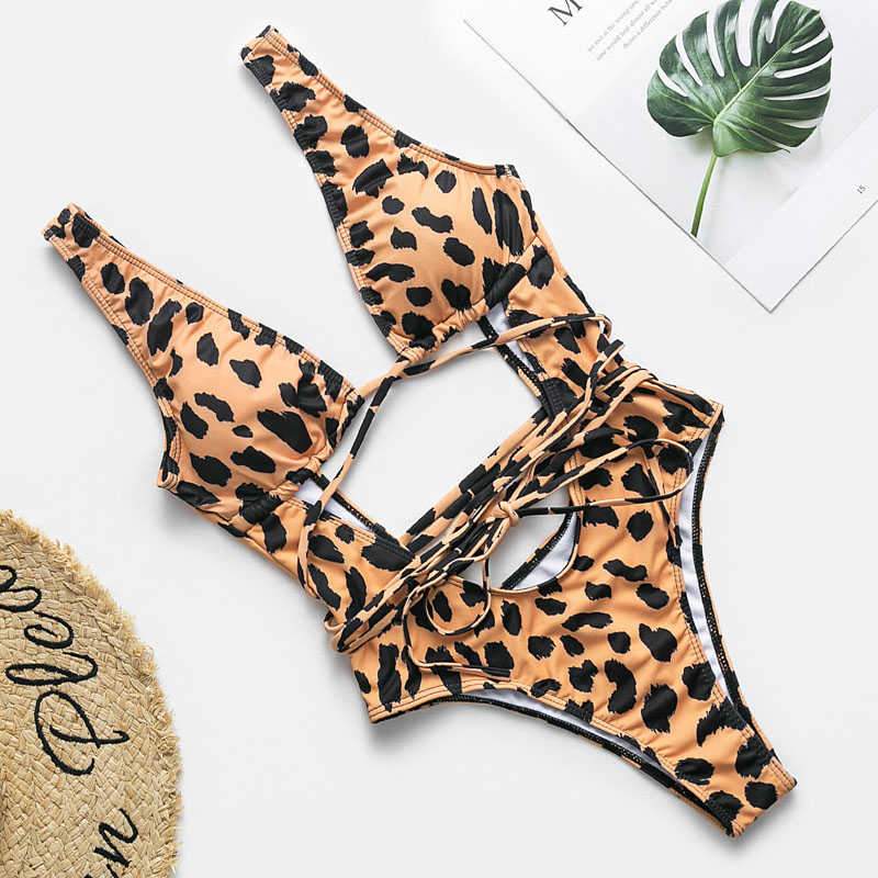 Jednoczęściowe monokini damskie z odważnymi wzorami, podkreślające figurę. Must-have na plażę.