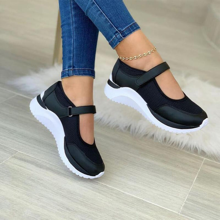 Wygodne damskie obuwie ortopedyczne – sneakersy na rzep z oddychającego materiału, idealne do chodzenia.