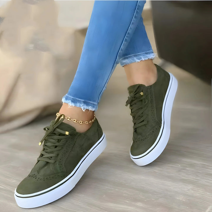Polenmoda Selina: lekkie, damskie sneakersy ortopedyczne. Zapewniają komfort i styl na co dzień. Wsparcie stóp.