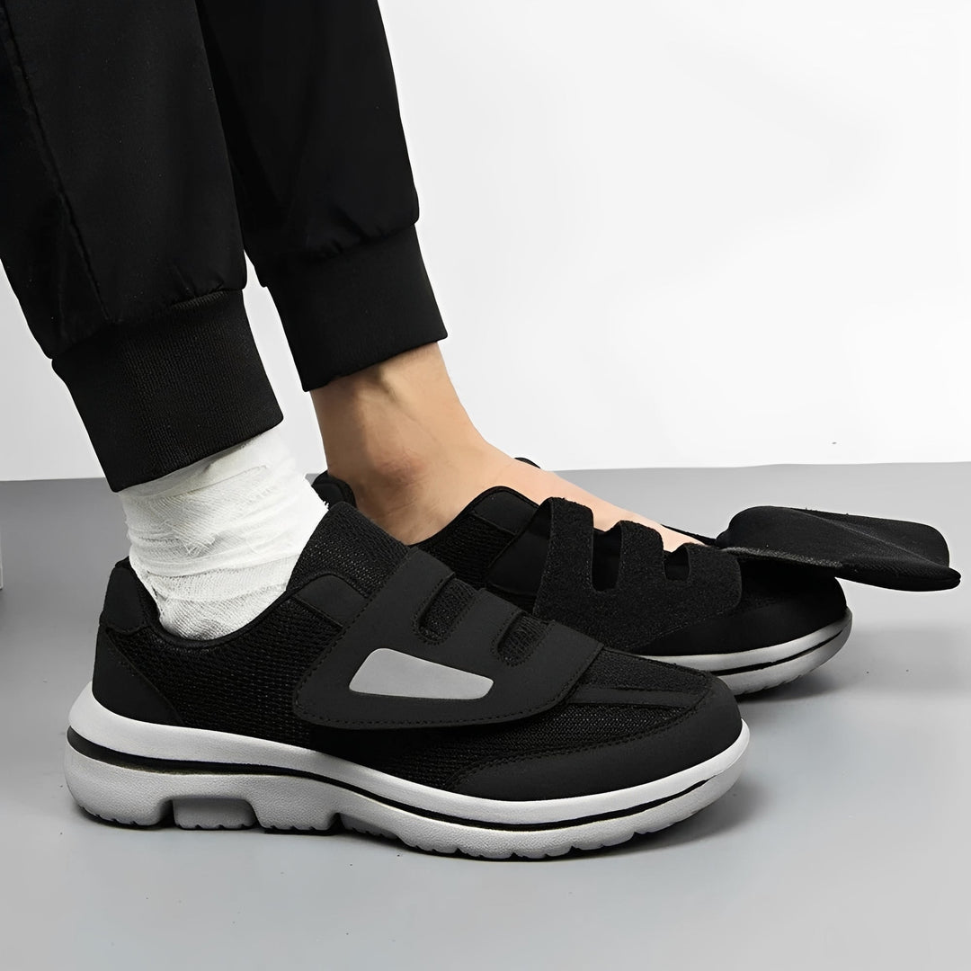 Czerwone damskie płaskie buty z białą podeszwą. Stylowe i modne obuwie idealne na każdą okazję.