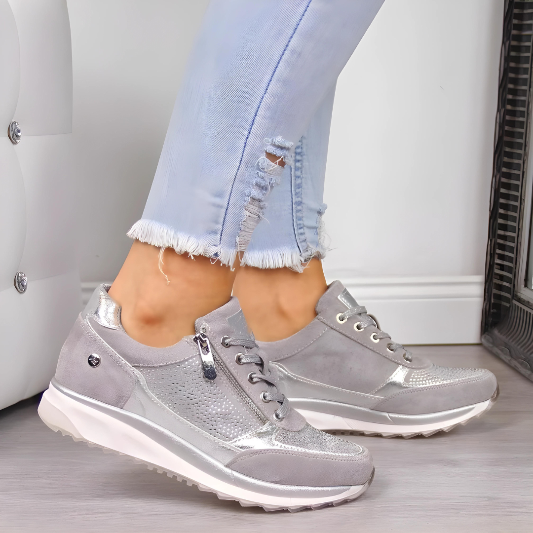 Stylowe sneakersy damskie ComfortFit Furivica, perfekcyjne połączenie mody i wygody. Idealne obuwie na co dzień.