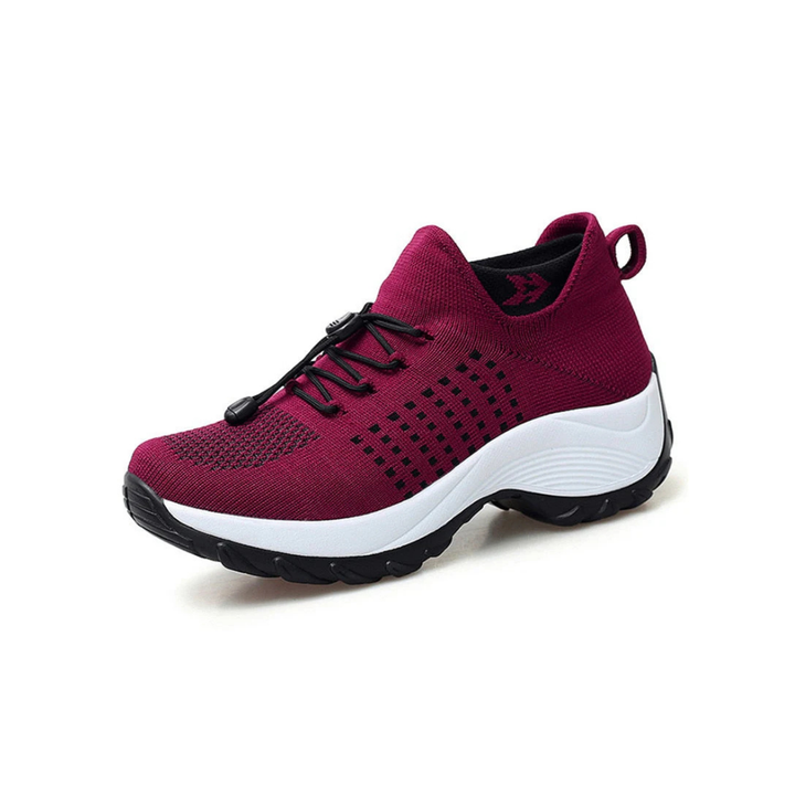 Damskie sneakersy ortopedyczne na stopach, prezentujące idealne dopasowanie i wygodę podczas użytkowania. Obuwie casual.