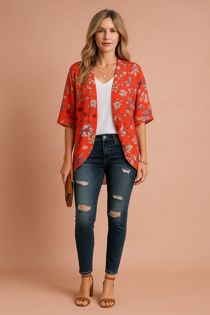 Damskie zwiewne kimono z kwiatowym printem, elegancka narzutka idealna na lato i wiosnę. Styl boho casual.