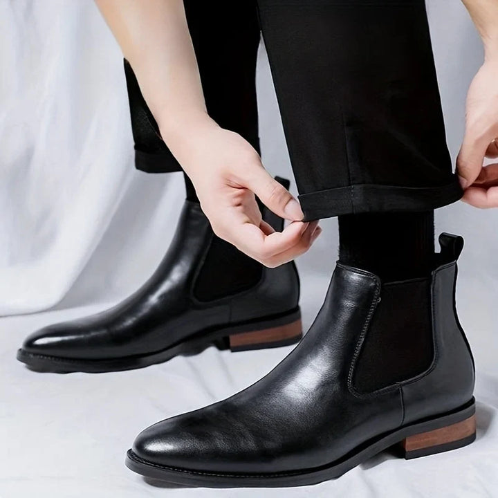 Modne buty męskie za kostkę z elastyczną wstawką