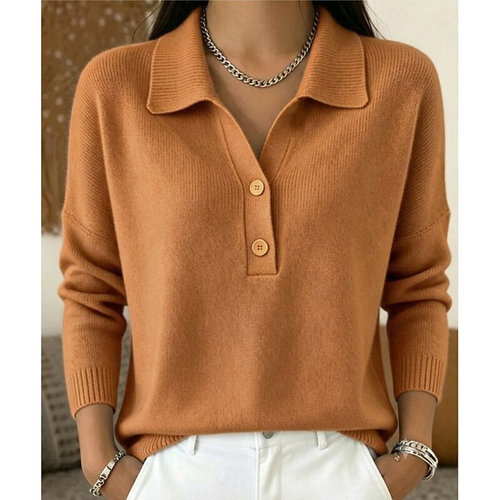 Damski elegancki sweter polo Lorelei w zbliżeniu, widoczny splot i kołnierzyk