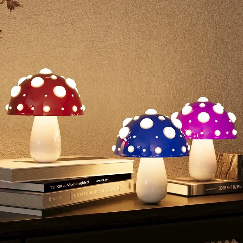 Lampa stołowa LED Grzybek, energooszczędne oświetlenie wnętrz z zasilaniem USB.