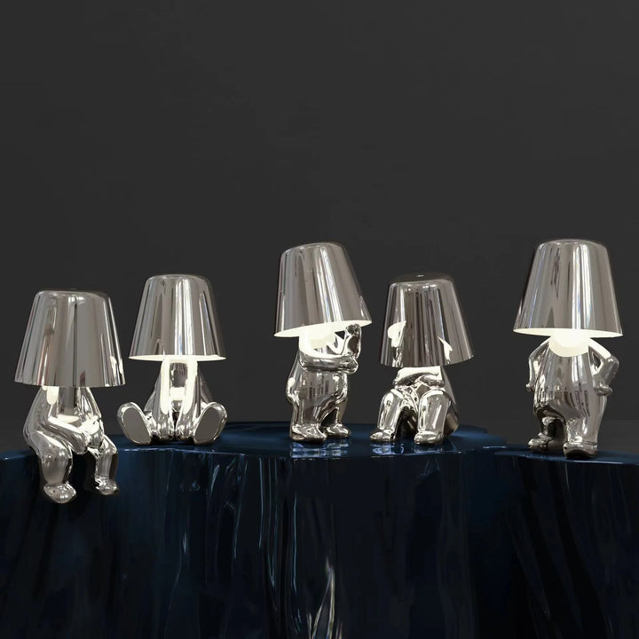 Stylowa lampa biurkowa LED o unikalnym designie do salonu