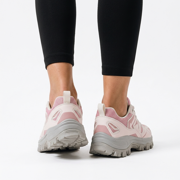 Brzoskwiniowe sneakersy damskie sportowe, podeszwa z bieżnikiem