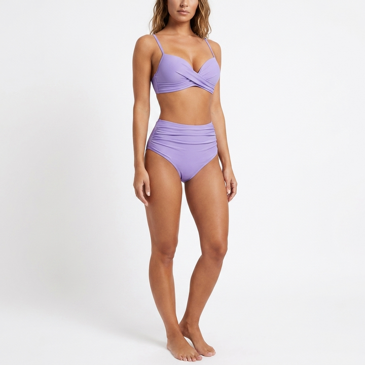 Wygodne bikini damskie z wysokim stanem wyszczuplającym sylwetkę