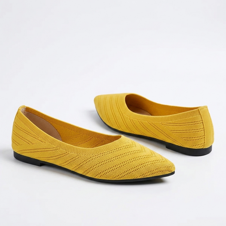 Eleganckie obuwie ortopedyczne damskie, zbliżenie na materiał i fakturę
