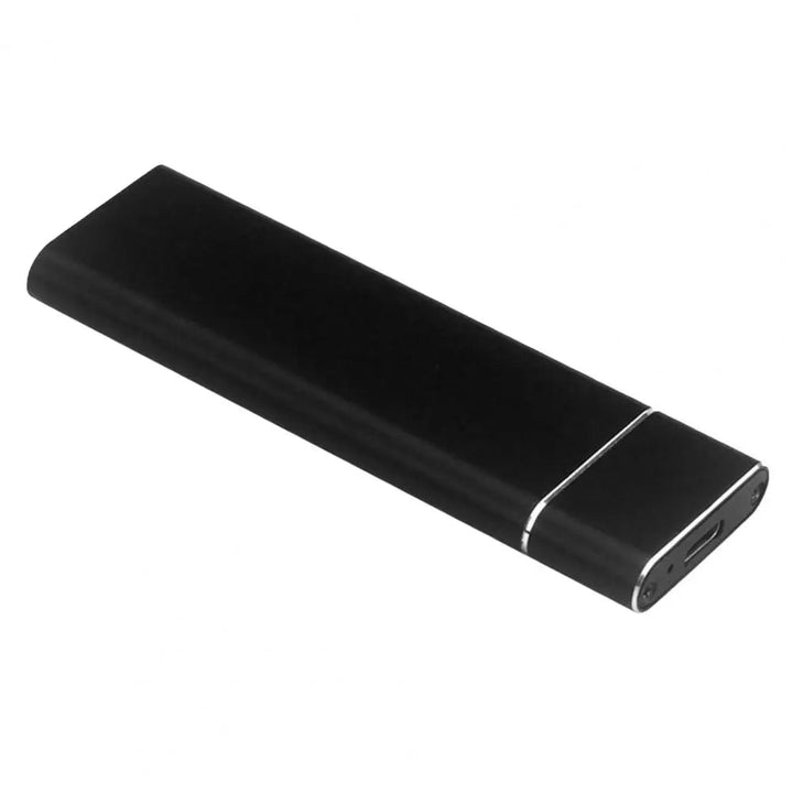 Mały dysk USB SSD trzymany w dłoni, pokazujący kompaktowy rozmiar i design