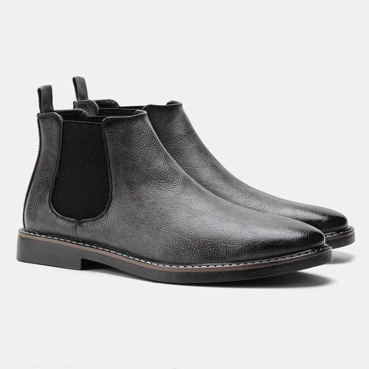 Modne czarne buty chelsea męskie z gładką cholewką