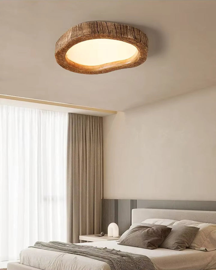 Drewniana lampa sufitowa Japandi z efektem ciepłej poświaty. Designerskie oświetlenie do przytulnego wnętrza.