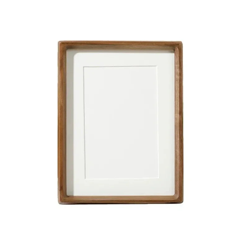 Naturalna drewniana ramka z bambusa, minimalistyczny design. Wspaniała oprawa dla rodzinnych zdjęć.