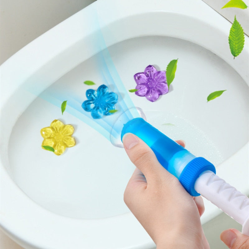 Żel do WC o kwiatowym zapachu, zapewniający długotrwałą świeżość i higieniczną czystość w łazience.