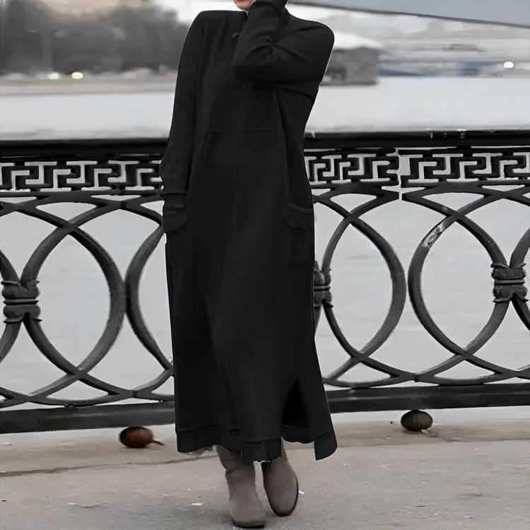 Modna sukienka damska Karina z kieszeniami, komfortowa i elegancka. Długa sukienka oversize na zimę.
