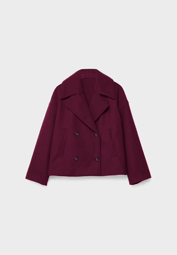 Czarny krótki żakiet dwurzędowy, elegancki, moda damska, must-have.