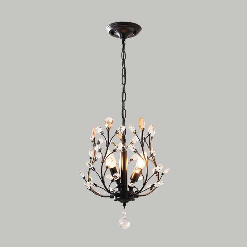 Złota lampa wisząca, kryształowe oświetlenie do salonu, nowoczesny design, nadające wnętrzu splendor.