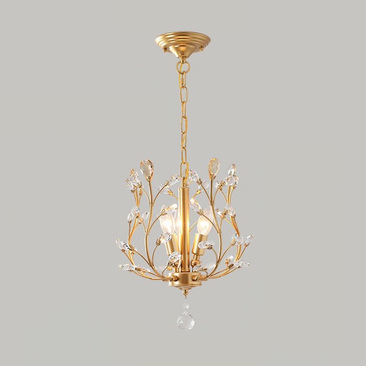 Elegancka lampa kryształowa, złota, oświetlenie wiszące do salonu, idealna do wnętrz w stylu glamour.