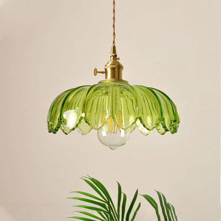 Bursztynowa lampa wisząca szklana, designerski akcent do salonu.