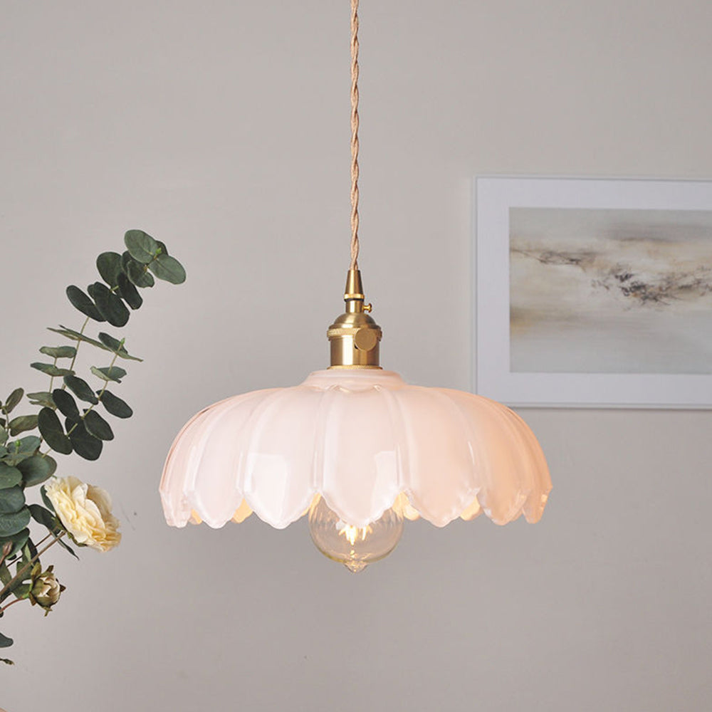 Zielona lampa wisząca szklana, modernistyczne oświetlenie jadalni, designerska.