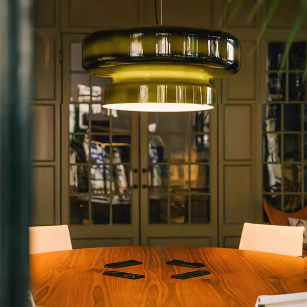 Nowoczesna lampa wisząca ze szkła dmuchanego. Artystyczny design, tworzy wyjątkowy klimat w domu.