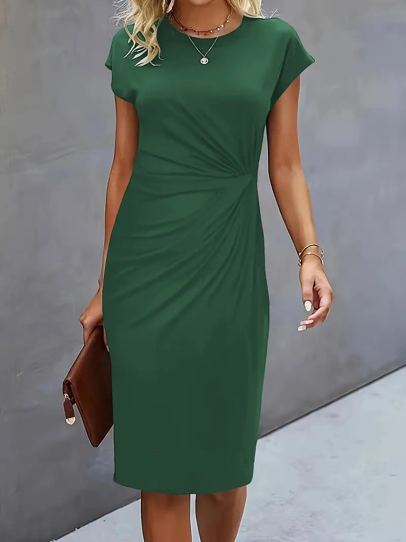Wiosenna sukienka midi z falbanami, idealna do biura i na wieczorne wyjścia. Elegancka moda damska.