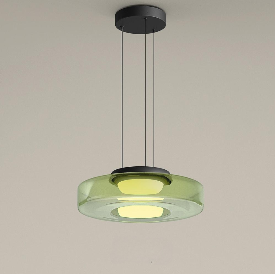 Bauhaus inspiruje: nowoczesna szklana lampa wisząca. Idealna do stylowych, współczesnych wnętrz.