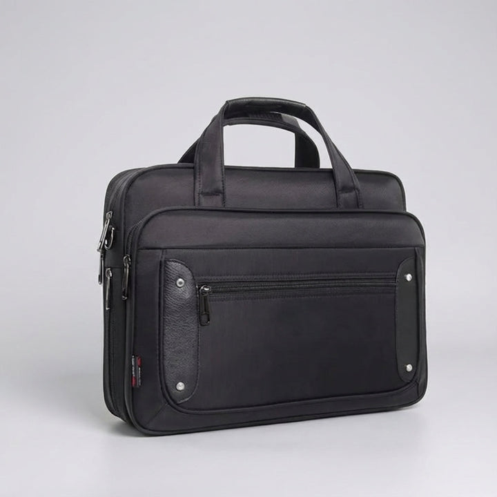 Uniwersalna torba UrbanBrief na laptopa, ramię, biznesowa. Przestronna, stylowa ochrona na co dzień.